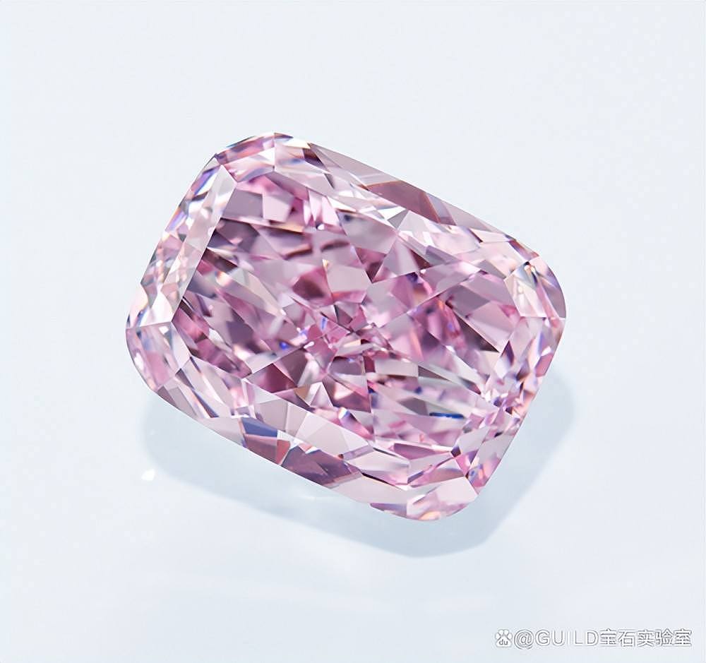 全球最大无瑕钻石估价约1亿元，拍卖史最贵，10颗钻石中国人买走2颗（组图） - 11