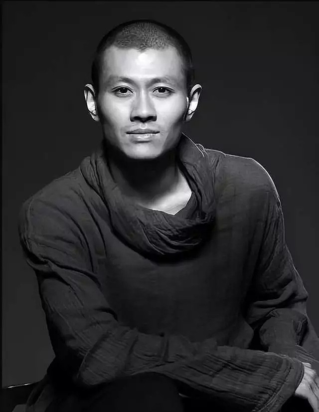 中国一级演员王迪因抑郁症去世！曾登春晚与杨丽萍做亲密的动作引争议，年仅44岁（组图） - 3