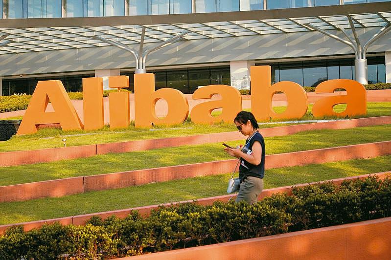 阿里巴巴近两年遭反垄断和网路监管，日益低调。 （路透）