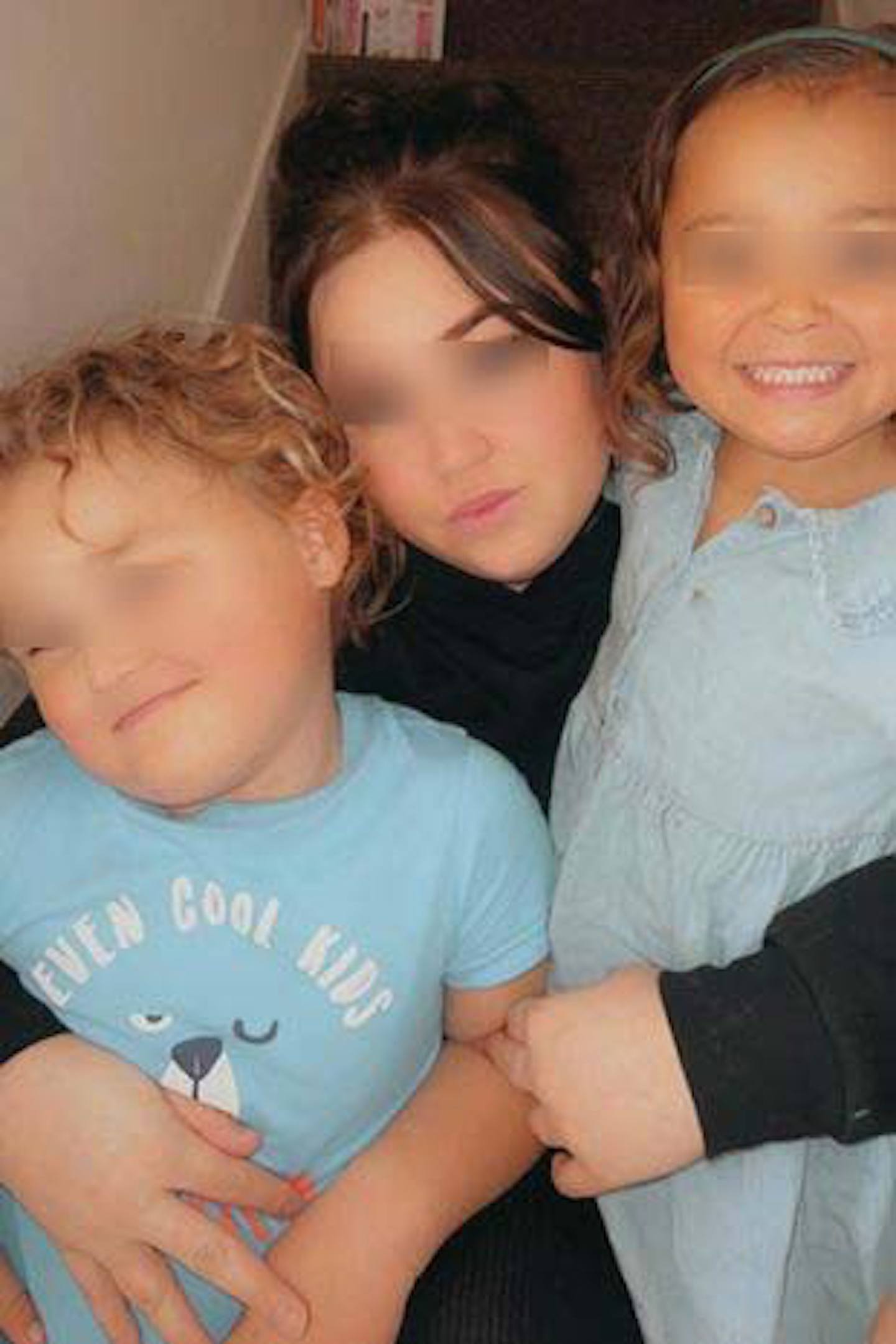單親媽媽白金漢患有雙子宮畸形，她4年前懷了雙胞胎，而且是每個子宮各有一個。（網上圖片）