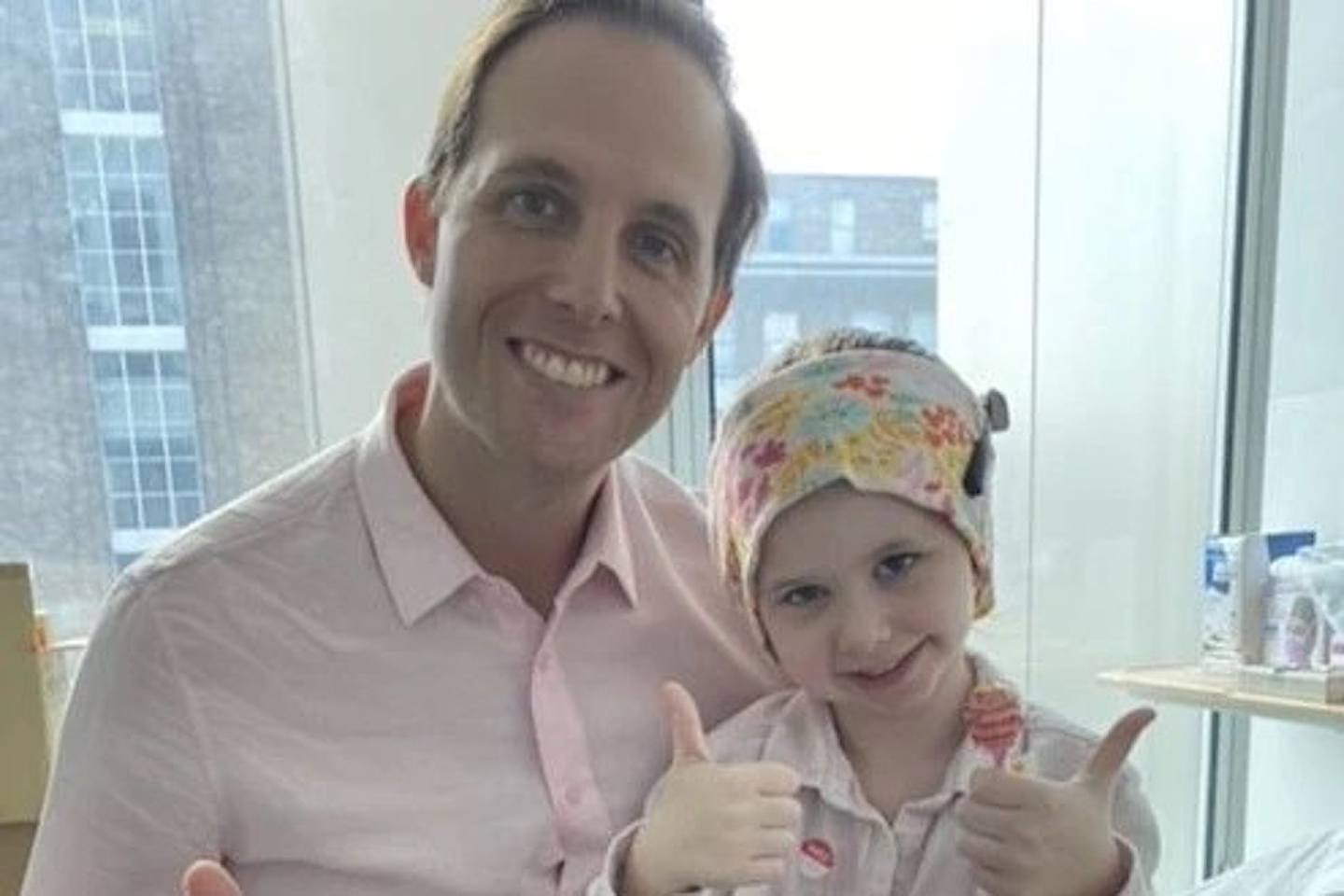 澳洲女童天生单耳近乎失聪，3D打印耳朵重建手术恢复听觉！妈妈：她非常勇敢（组图） - 5