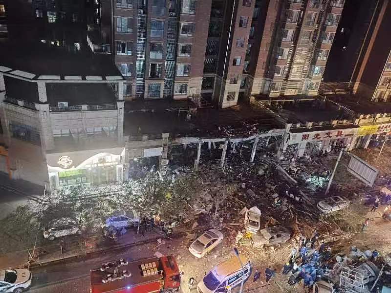 赣州爆炸事故亲历者讲述：有店铺疏散顾客大喊“不要买单”（组图） - 6