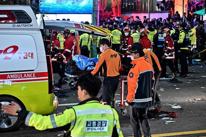 南韓梨泰院29日發生推擠意外，釀至少154人死亡、133人受傷。 法新社