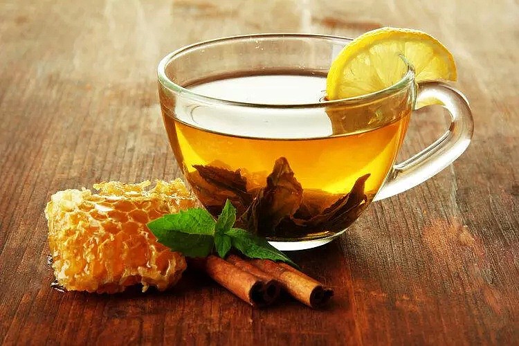 【养生】喝茶与喝水的人，谁更健康？研究发现：每天2-3杯茶或可延寿（组图） - 1
