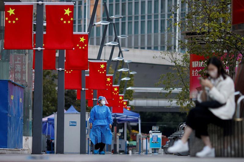 中国传出3月将放宽防疫限制。 (路透)