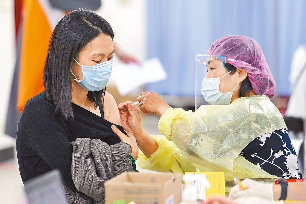 死亡又大增！台湾今日66人染疫病殁，本土确诊+24798例（图） - 1