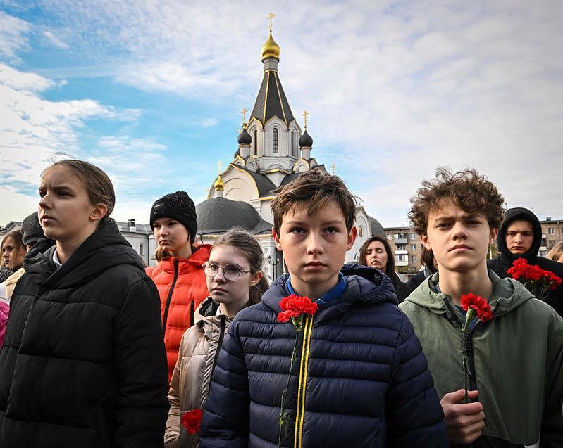 在經濟壓力漸增、同時為俄烏戰爭動員30萬人的影響下，俄羅斯正計劃「放寬童工限制」、希望取消讓青少年難以謀職的規定來應對國家面臨的困境。（Getty Images）