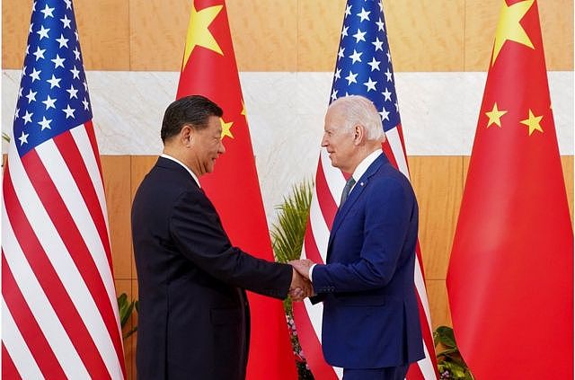 11月14日，在印尼巴厘岛举行的G20领导人峰会期间，美国总统拜登与中国国家主席习近平举行了会晤。