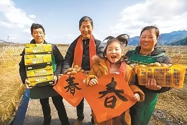 【情感】韩国大叔爱上湖北姑娘，甘心做了12年中国农民，金色果园里种满她最爱吃的猕猴桃（组图） - 14