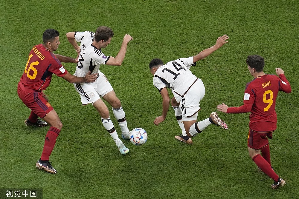 世界杯：德国1-1西班牙保留出线希望，菲尔克鲁格扳平（组图） - 13
