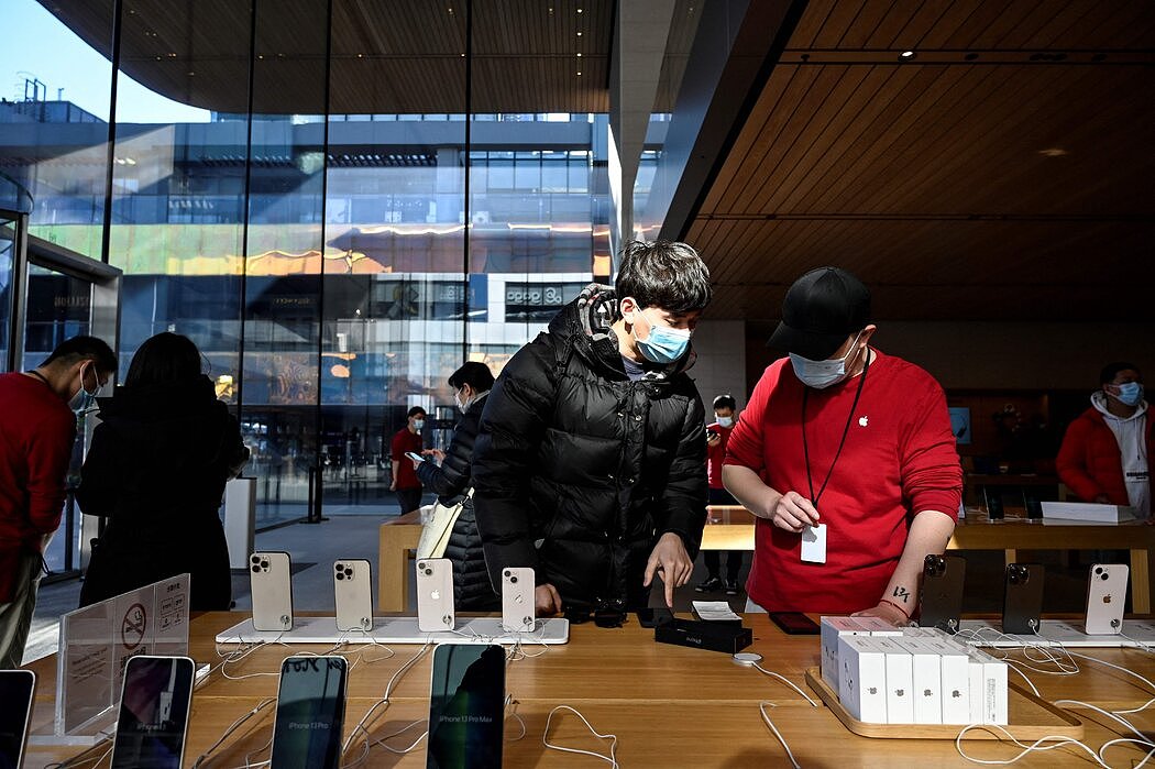 苹果授权并雇佣了更多中国工程师来负责其最畅销产品的关键设计工作。