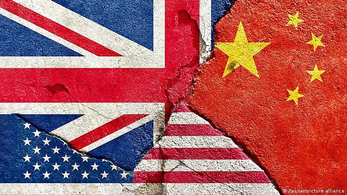 英中两国近年在人权、经济政策和中国对前英国殖民地香港的态度上陷入了争论，使得外交关系一直在下降。