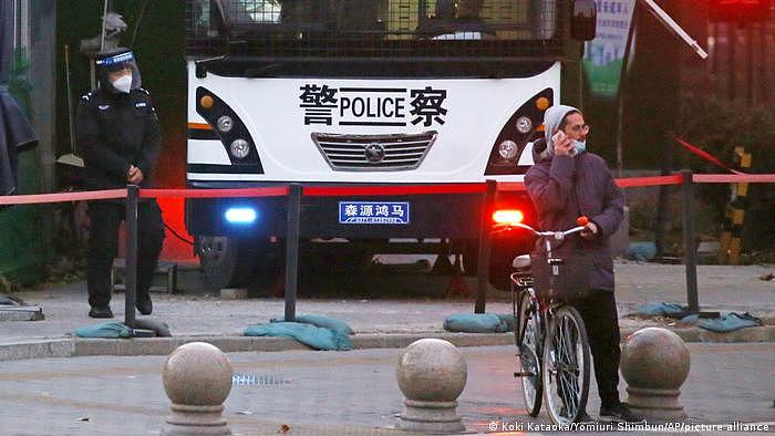 北京爆发反封控运动之后，城内开始有大量警备部署。