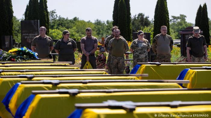 乌克兰总统府顾问最新表示，大约1万至1.3万名乌克兰士兵已经阵亡