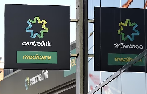 涨幅创数十年新高！多项Centrelink福利金1月1日起上调，近百万澳人受益（图） - 2