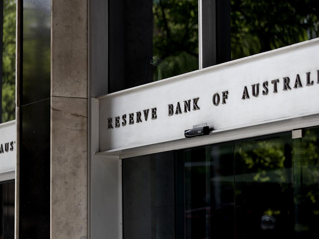 四大银行相继宣布跟进澳联储加息！月供持续上涨，澳人压力山大（组图） - 2