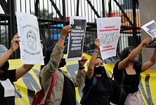 印尼新刑法禁止婚外性行为，传播共产主义恐遭四年监禁（组图）