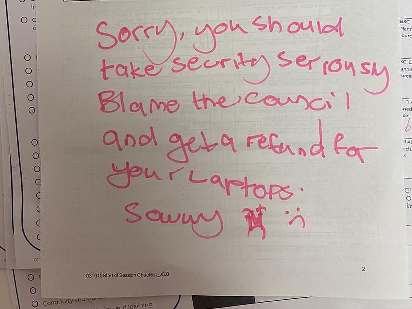 “真的很生气！”悉尼学生电脑遭盗，小偷留下纸条嘲讽（图） - 2
