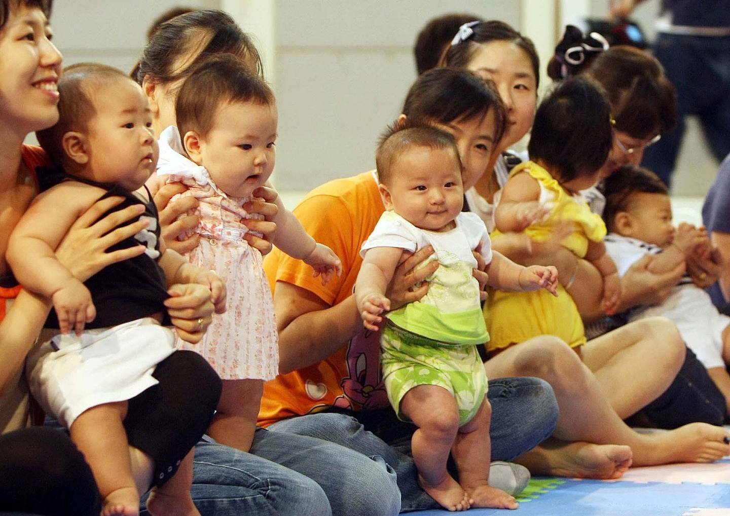 韩国生育率率创新低。 （视觉中国）