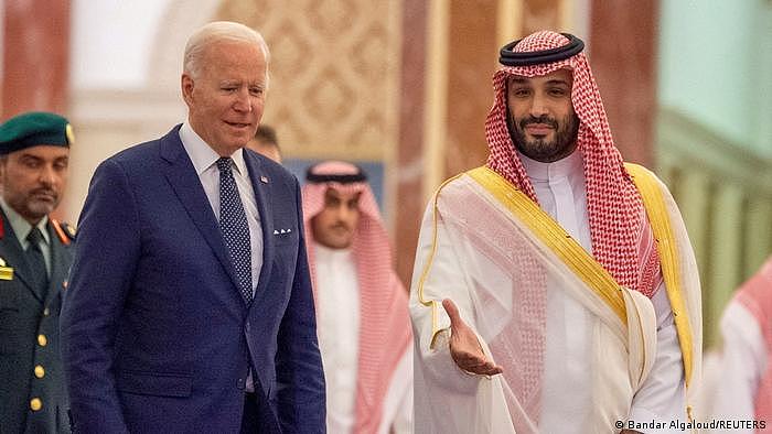 美国总统拜登7月中旬也曾访问沙特并与沙特王储穆罕默德会面