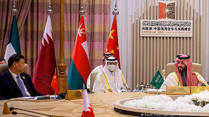 习近平与沙特国王萨尔曼和王储穆罕默德会晤
