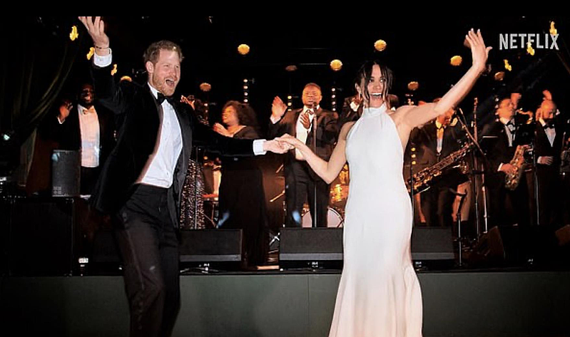 「哈利王子与梅根」呈现两人婚礼欢乐情形。（取材自Netflix）