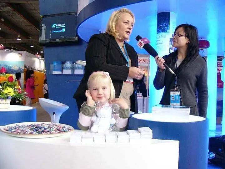 这位在中国生活了20年的芬兰妈妈，为何“一怒之下”，放弃事业带女儿回国读书？ （组图） - 6