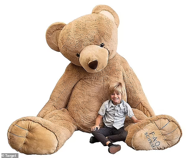 Target巨型泰迪熊从$999降至$299，运费$250！网友：免费送我都不要（组图） - 2