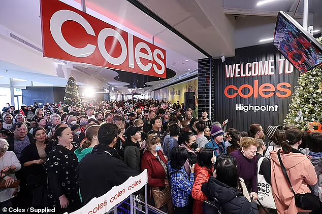 墨尔本Coles新店开业引发混乱，数百名顾客涌入抢礼包！有人抱怨：再也不来了（组图） - 2