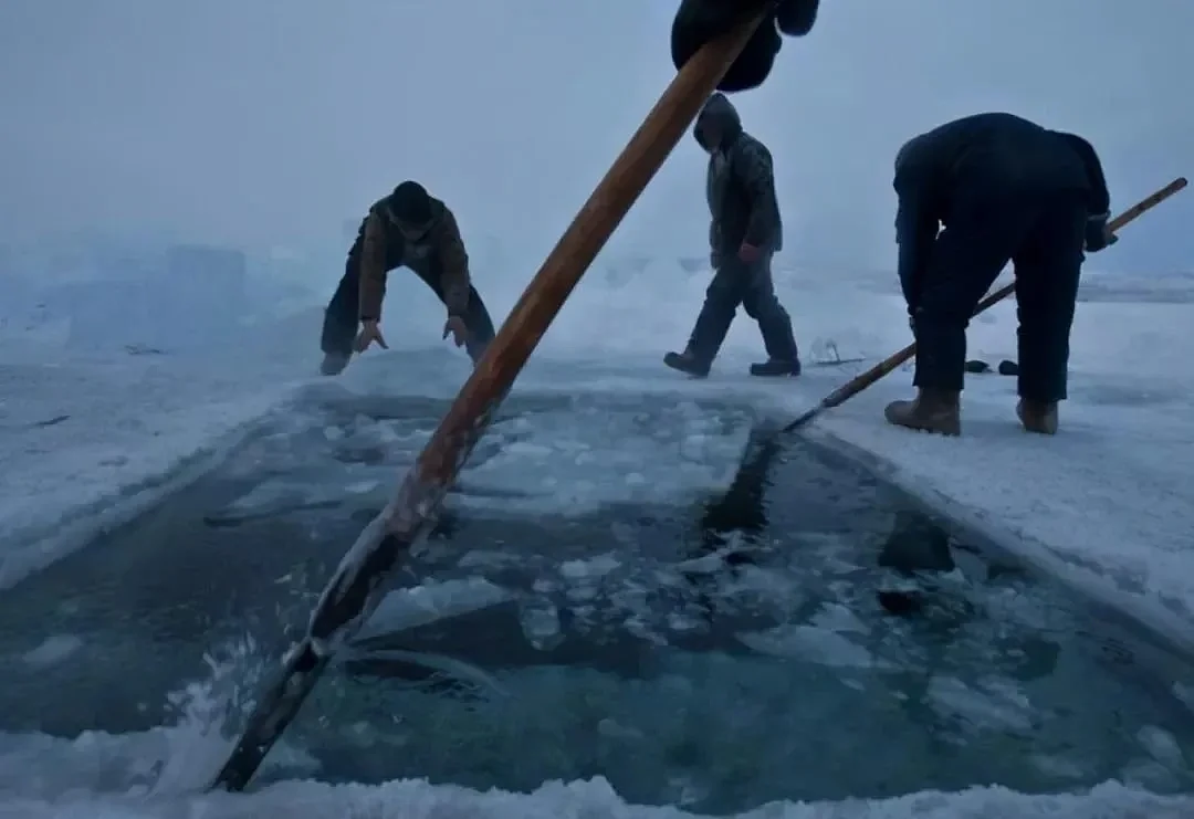 世界上最冷的村庄，零下71℃，每年却有无数人前往……（组图） - 14