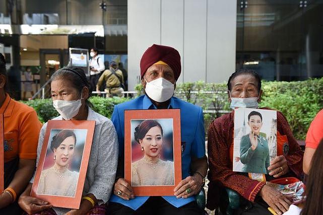 泰国44岁长公主病情持续恶化，国王和王后无法探望，民众纷纷祈福（组图） - 5