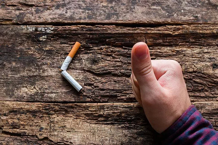 【健康】香烟里的尼古丁根本不致癌，吸烟有害健康是假的？告诉您真相（组图） - 7