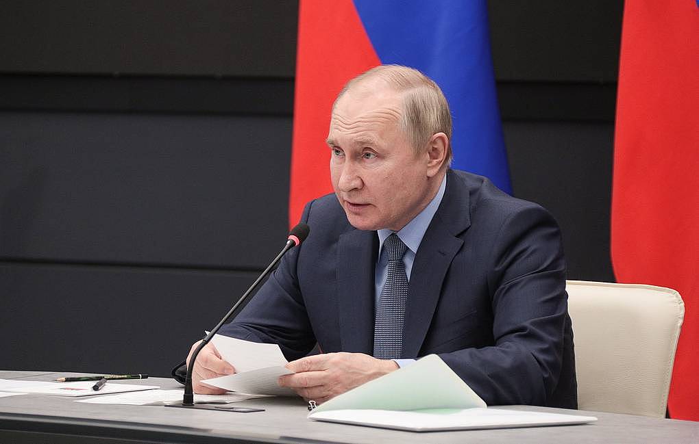 普京：俄罗斯不拒绝就乌克兰周边局势进行谈判（图） - 2