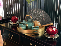 九成新大黑色實木台 木柜 木桌子 餐廳餐館商用 家用 家居