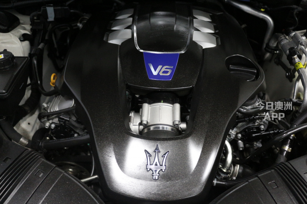 JMR精品车  2015款玛莎拉蒂总裁Quattroporte S 法拉利引擎 59000公里