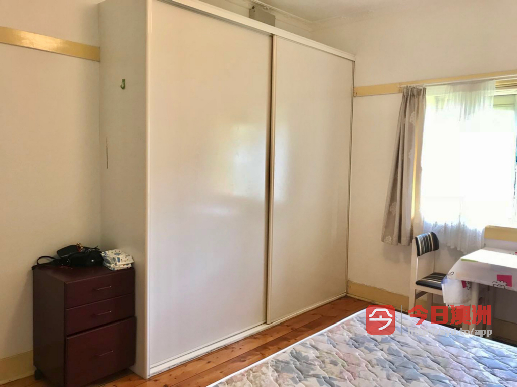 今日堪培拉Hurstville 特大明亮舒适主人套间230周不和房东同住 Hurstville 特大明亮舒适主人套间230周不和房东同住