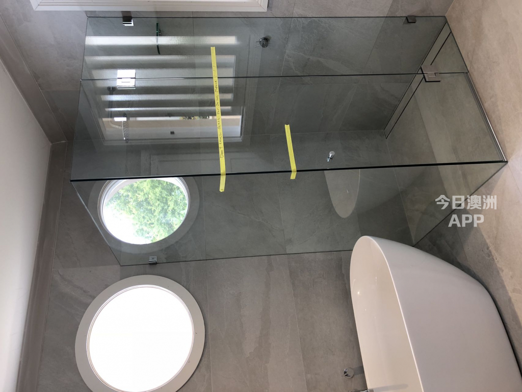 淋浴房 镜子 厨房防溅板 设计生产和安装