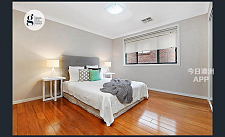 West Ryde 全新House 7分钟步行火车站双人房独立卫浴全包木板地