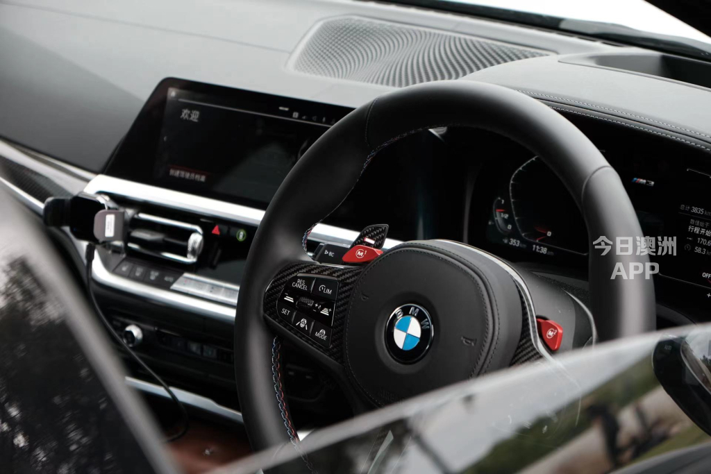 2022 BMW M3 外观凌厉 高性能发动机 驾驶体验满分 任意签证可分期