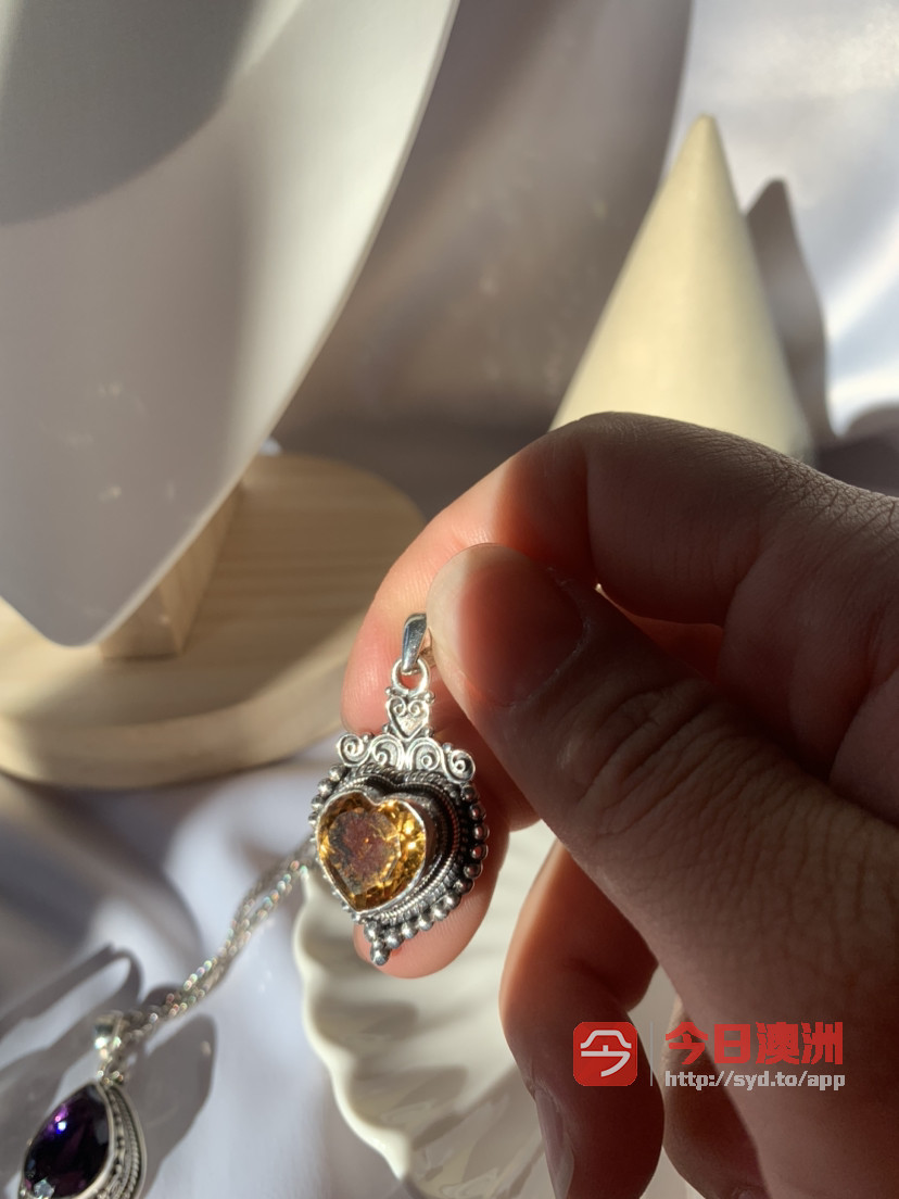 售水晶玛瑙珍珠饰品