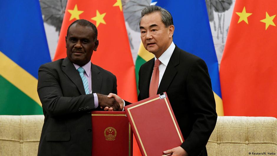 中国与所罗门签署安全合作协议