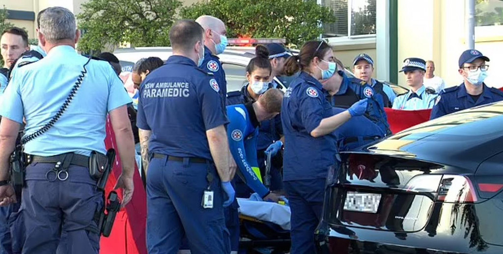 在悉尼Bondi海滩意外摔落，8周大男婴陷入昏迷！被紧急送医救治（视频/组图） - 4