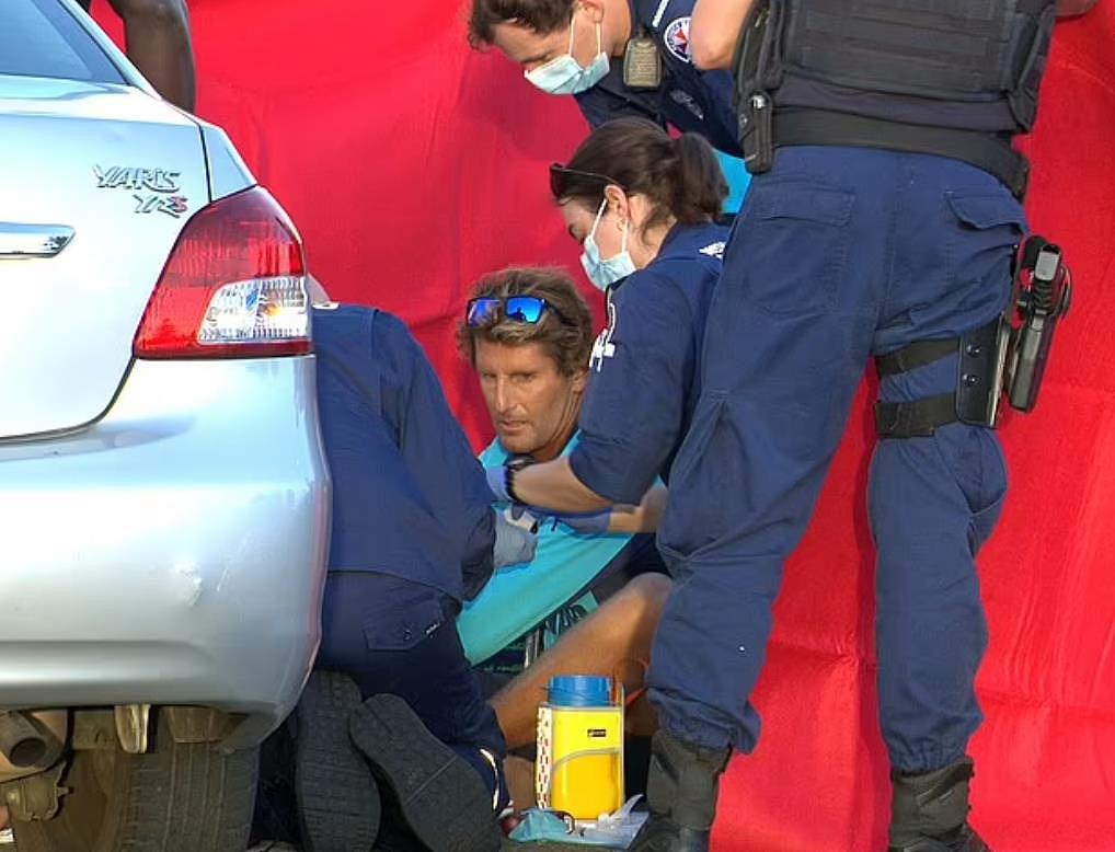 在悉尼Bondi海滩意外摔落，8周大男婴陷入昏迷！被紧急送医救治（视频/组图） - 3