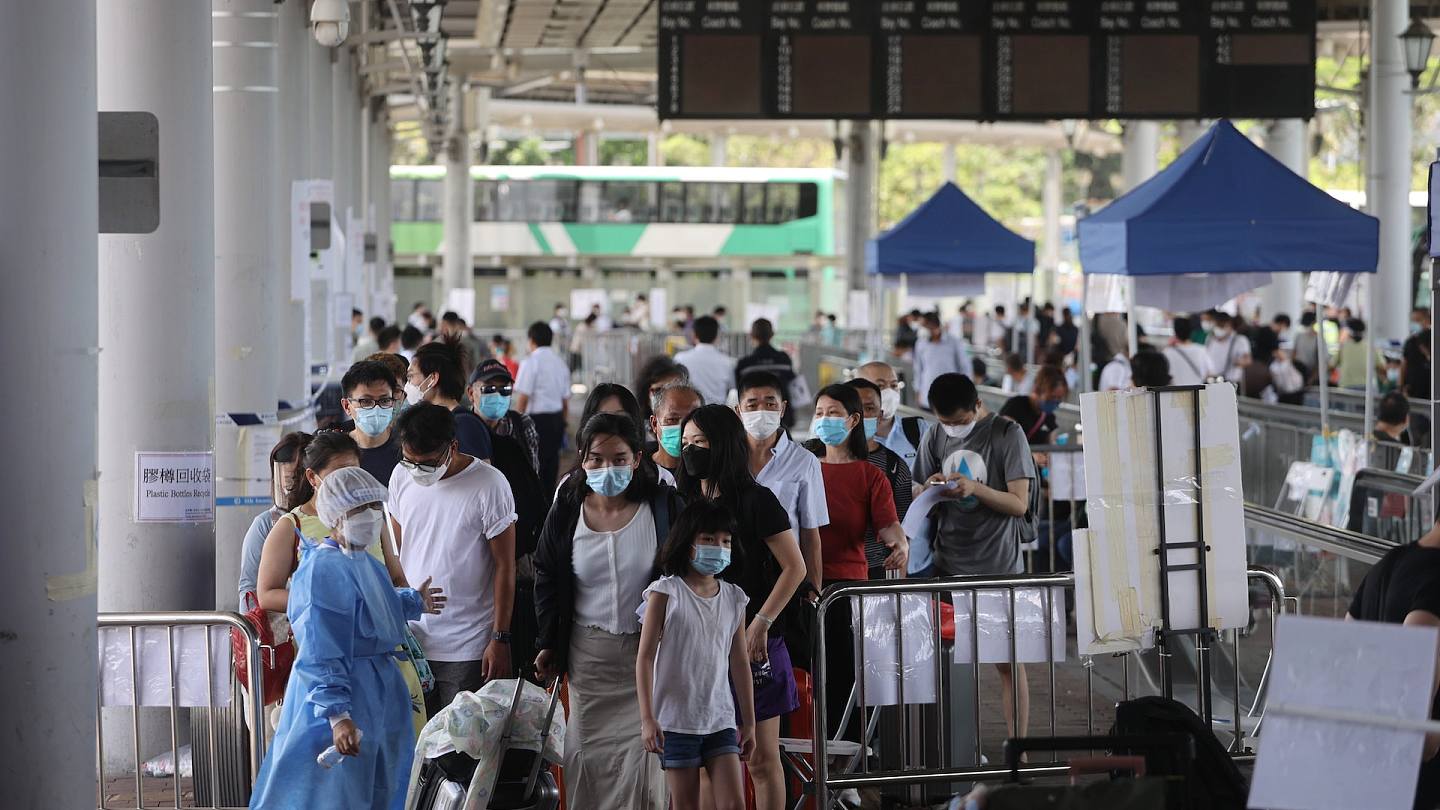 通关｜国务院：1月8日起不再对自香港入境人员实施核酸检测
