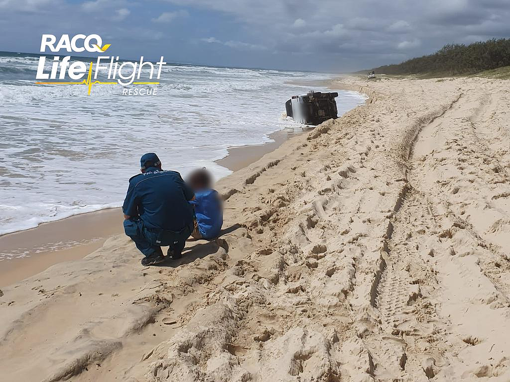 澳洲海滩发生事故，一家五口乘车侧翻，2小孩颈部受伤送医（组图） - 2