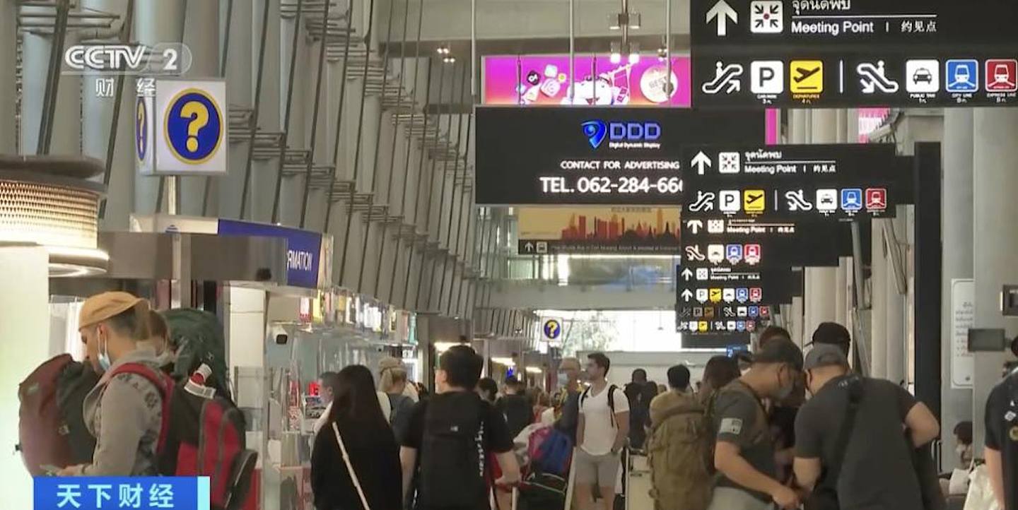 中国旅客入境日本韩国挂红绳、黄牌？网民：去欢迎我们的地方玩（组图） - 6