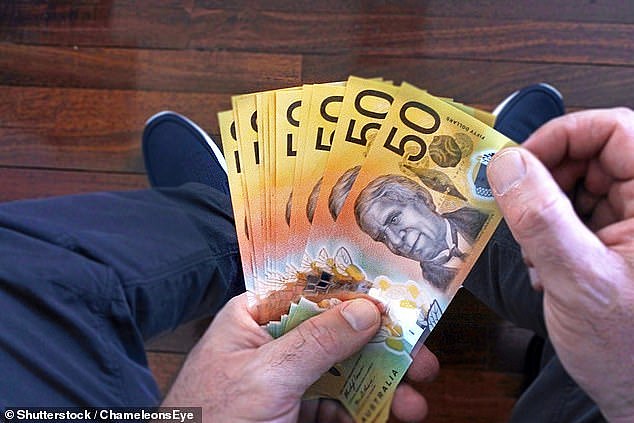 Banknotes would be used in less than 4 per cent of all retail transactions in Australia by 2025 new research forecasts