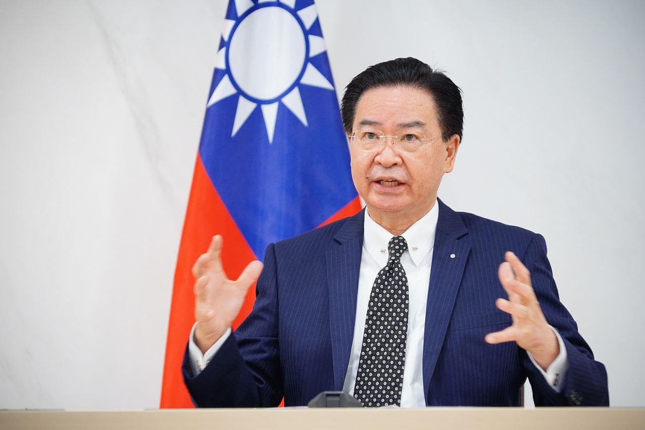 外交部长吴钊燮强调中国破坏现状之扩张本质，吁请民主国家团结因应。（台湾外交部）