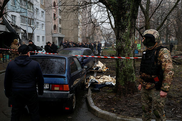 ▲▼乌克兰内政部长、副部长与国务秘书18日因直升机坠毁基辅近郊罗伐利（Brovary）而丧生。 （图／路透）