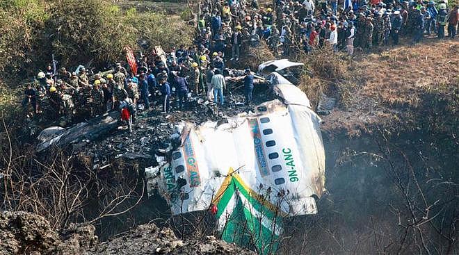 尼泊尔死亡飞行：坠机事件绝非偶然，30年内已经发生空难28起（组图） - 1